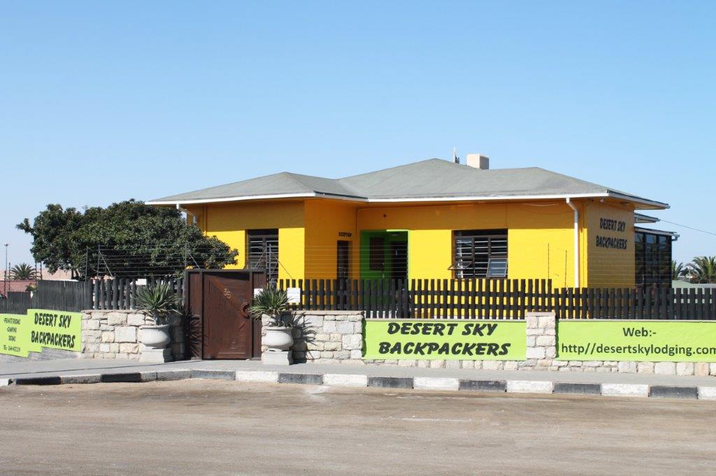 Desert Sky Backpackers Lodge - Close to Swakopmund City Centre - Close to Beach