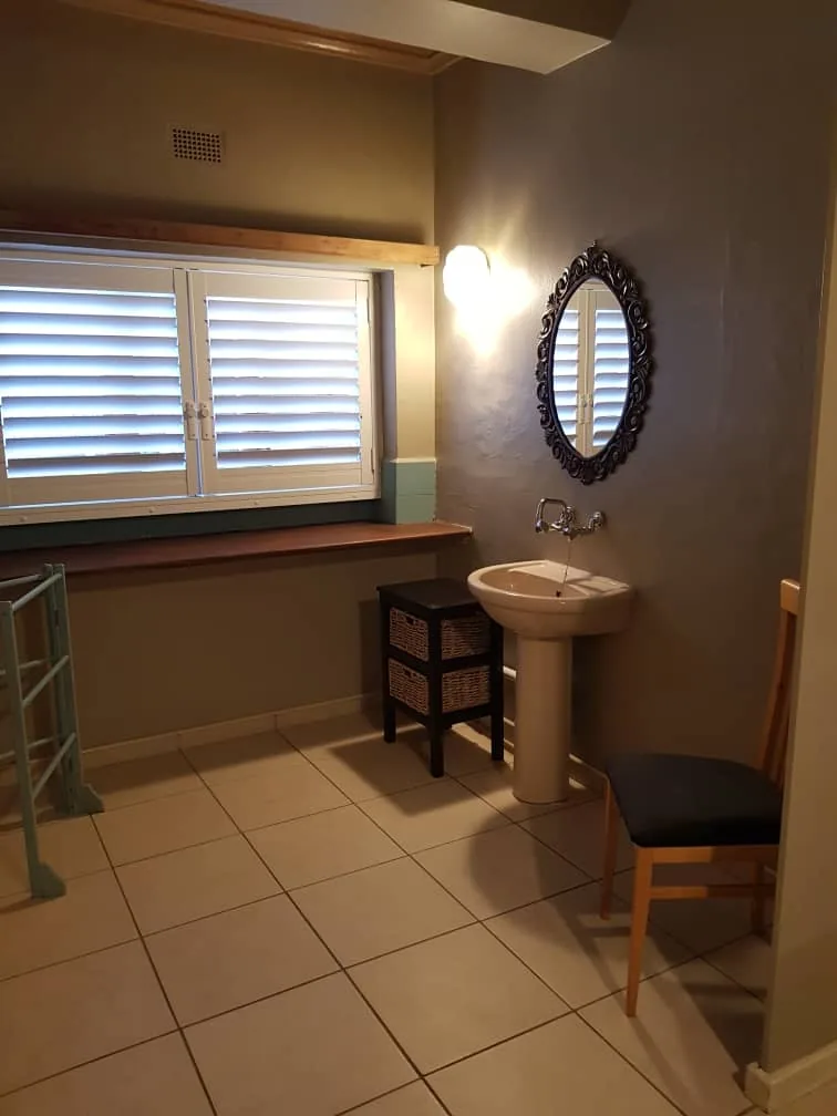 Buffalo bathroom vanity